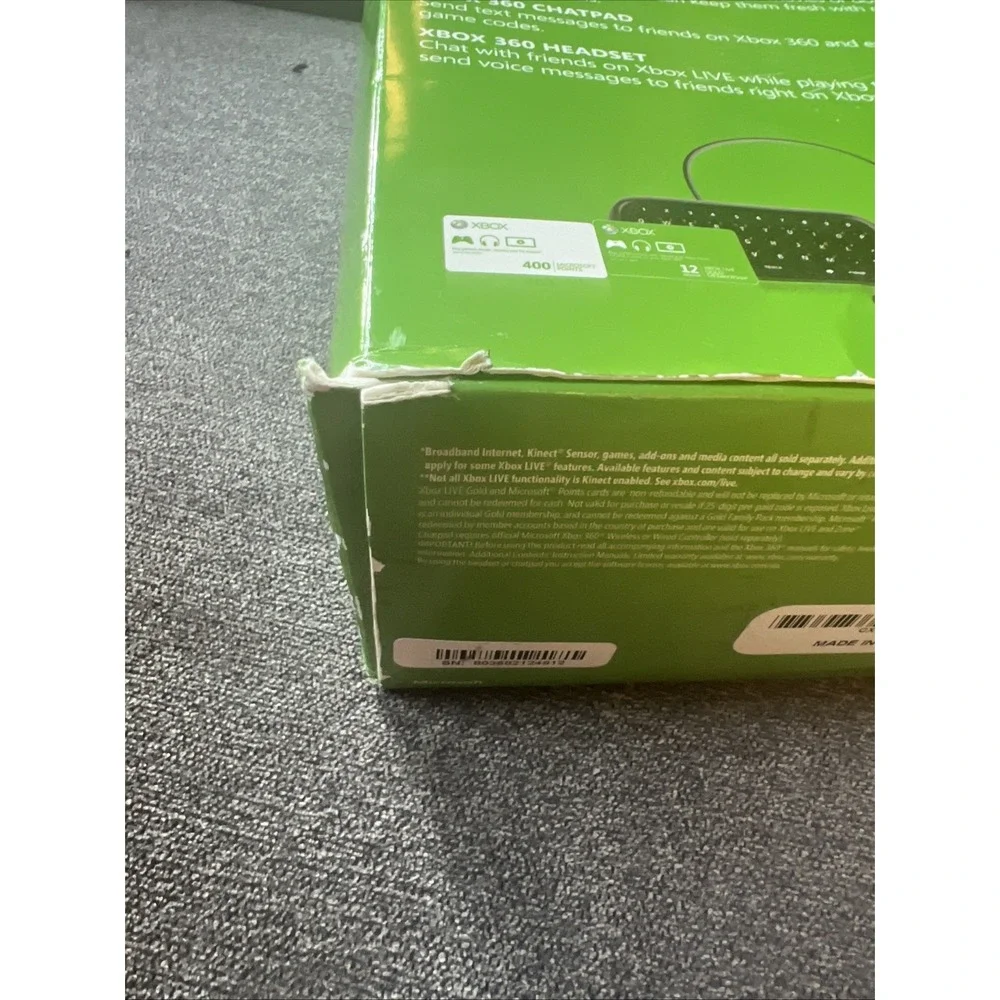 Xbox Live Gold Starter Kit Xbox 360 Chatpad and Headset